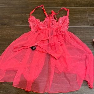 New never worn Victoria secret Lingerie with match thong and front closure bra